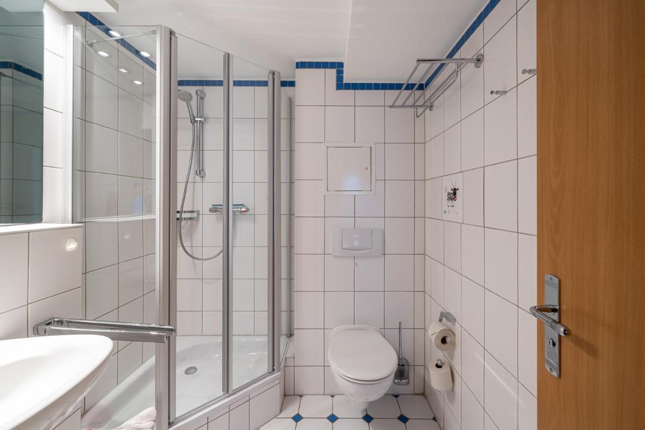 Haus Sonnenschein Goehren Appartement Buitenkant foto