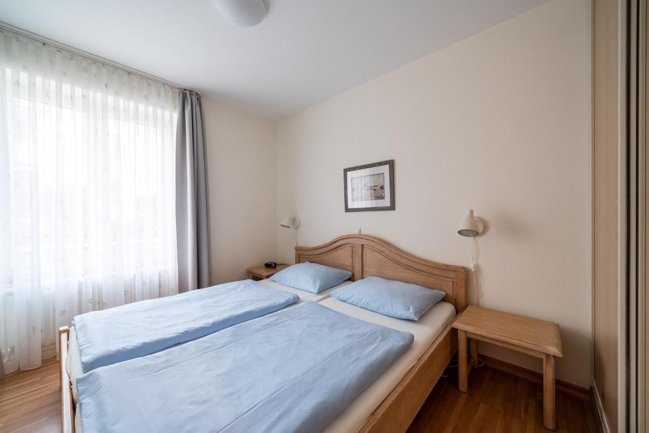 Haus Sonnenschein Goehren Appartement Buitenkant foto