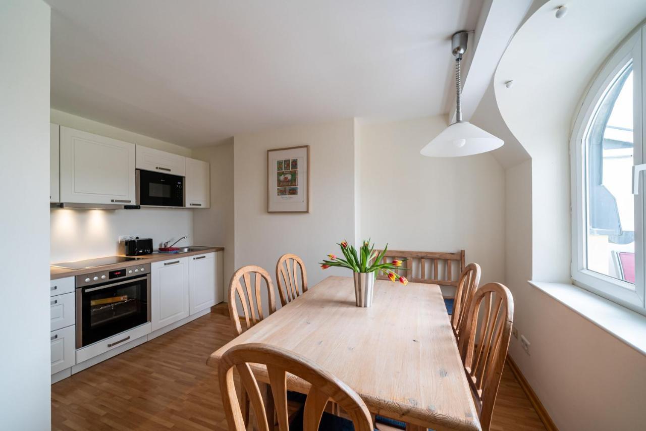 Haus Sonnenschein Goehren Appartement Buitenkant foto