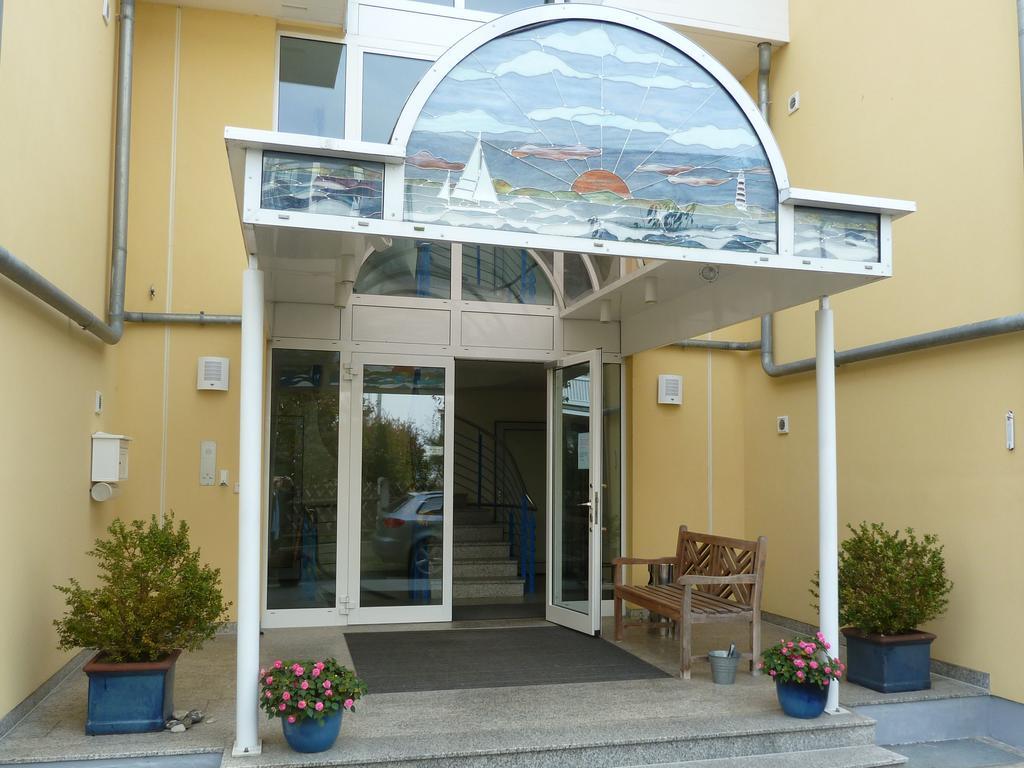 Haus Sonnenschein Goehren Appartement Buitenkant foto
